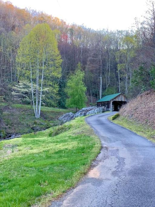 Fancy Gap Blue Ridge Parkway Panoramic Paradise-60 Mile View מראה חיצוני תמונה